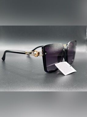 Black Oversized Square Women's Sunglasses with Gold Chain Pearl accent